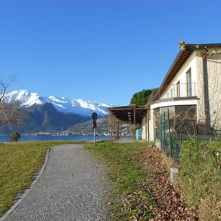 Hostel Lake Como Beach Hostel *