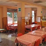 Vandrarhem Lake Como Beach Hostel *