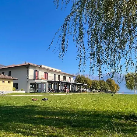 Lake Como Beach Hostel Hostel *