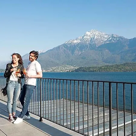 Lake Como Beach Hostel * Domaso