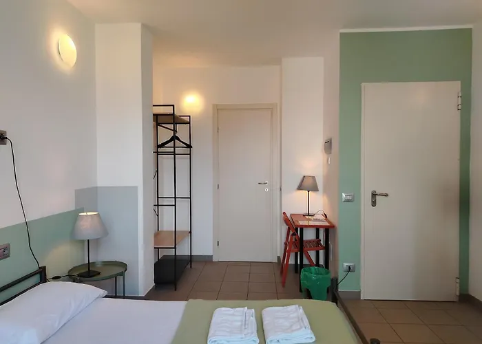 科莫湖海滩旅馆 多马索